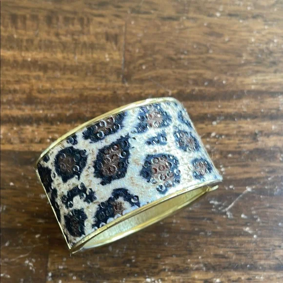 Leopard Print Gold Cuff Bracelet - Picture 2 of 7